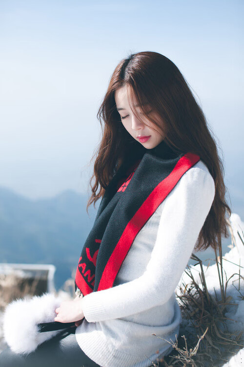 乌干达男篮在非洲预赛中拼搏不止，续写佳绩梦想，乌干达vs南非