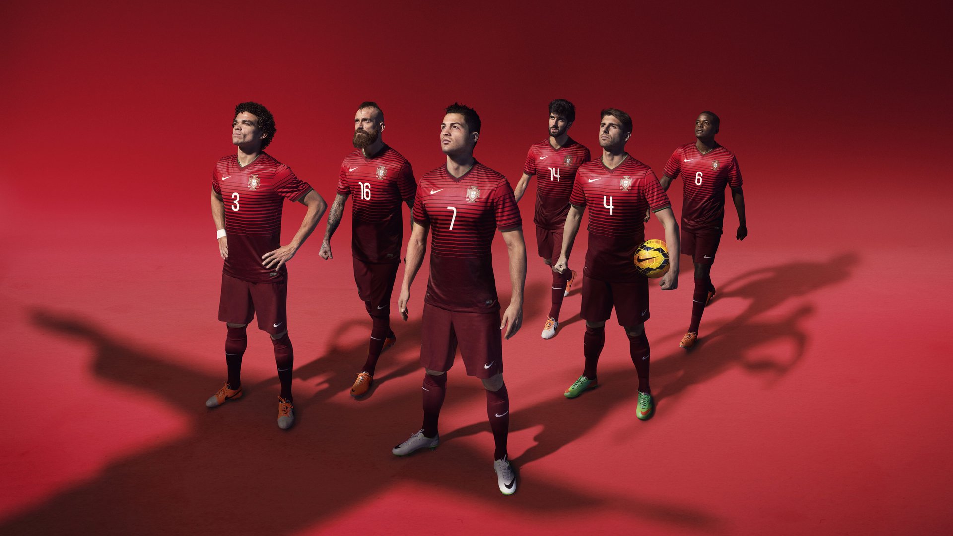 爱游戏官方入口-球队整体防守强度是否能弥补锋线把握机会能力不足，防守型球队